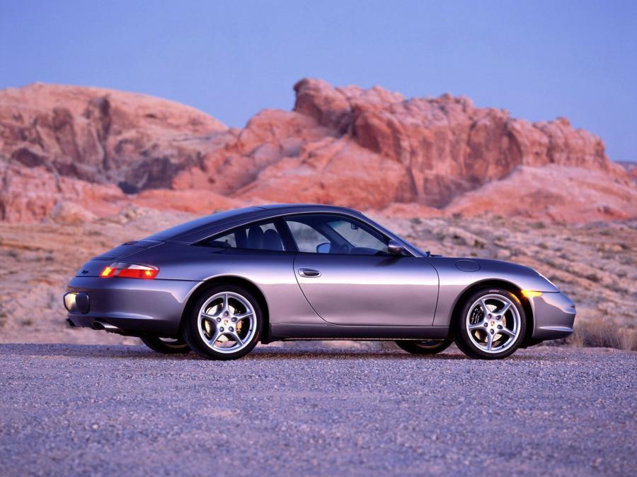  Porsche 911 Targa 2002 года  (US) (фото 3 из 18)